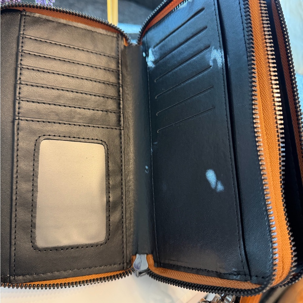 SAM & HADLEY Elegant Brown Vegan Leather Clutch/Crossbody Bag with Tassel - Picture 3 of 15